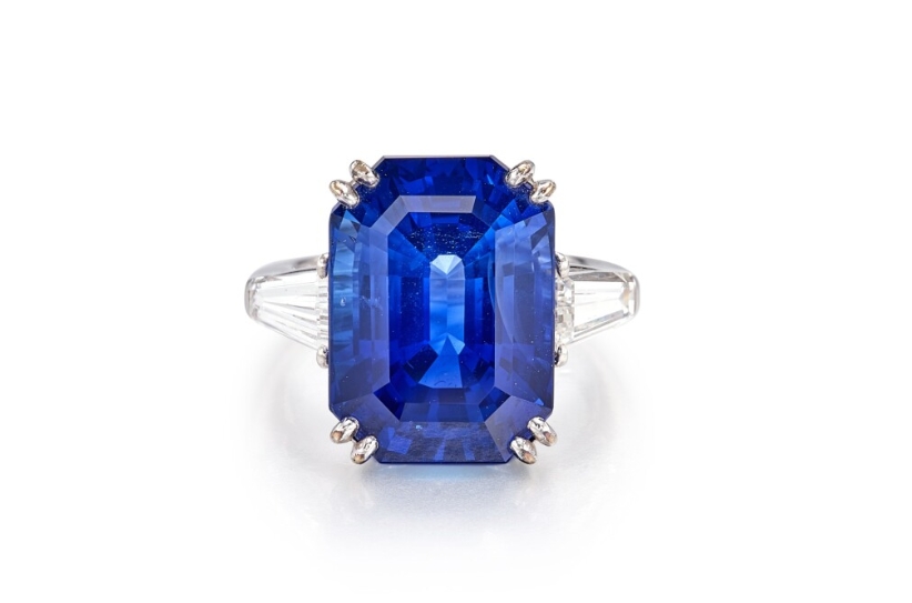 宝石付きダイヤモンドリング